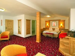 Hotel Toni