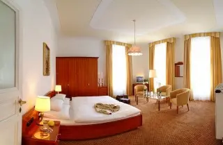 Hotel Weismayr