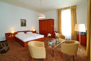 Hotel Weismayr