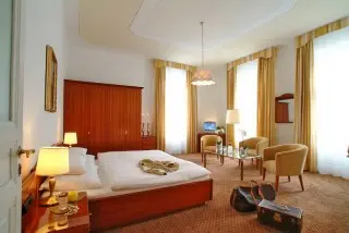 Hotel Weismayr