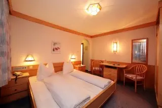 Pension Bergheil