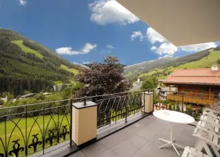 Hotel Neuhaus