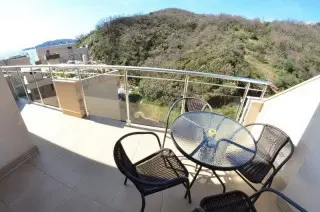 Blue Horizon Apartments