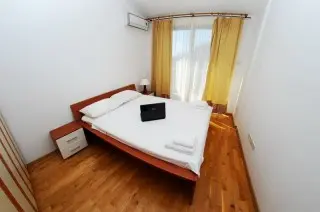 Blue Horizon Apartments