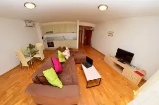 Blue Horizon Apartments