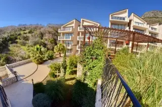 Blue Horizon Apartments