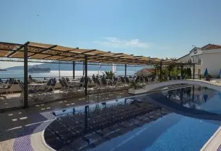 Hotel Xanadu