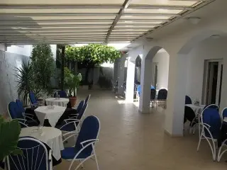 Hotel Xanadu
