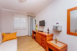 Aparthotel Perper