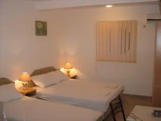 Hotel Dana 