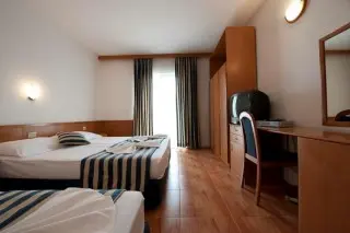 Hotel Ivando