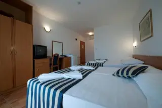 Hotel Ivando
