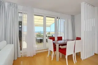 Sunnyside Apartments Petrćane