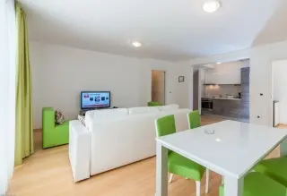 Sunnyside Apartments Petrćane