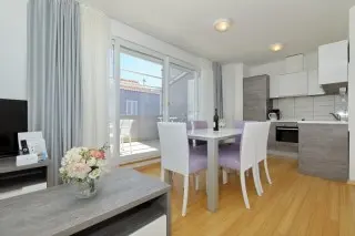 Sunnyside Apartments Petrćane