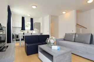 Sunnyside Apartments Petrćane