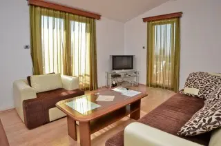 Apartmani Villa Plima 4-6 os.