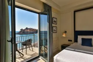 Hotel California