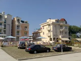Hotel Palace