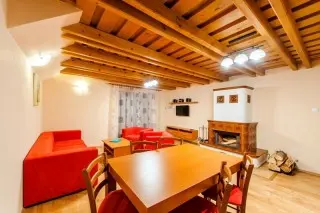 Pinus Apartments
