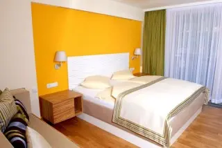 Aparthotel Adler