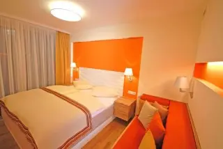 Aparthotel Adler