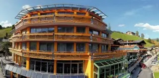 Aparthotel Adler