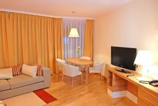 Aparthotel Adler