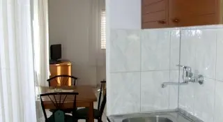 Pensionat  Palac & Pokoje i Apartamenty Prywatne