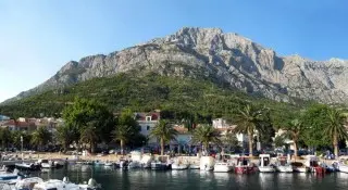 Pensionat  Palac & Pokoje i Apartamenty Prywatne