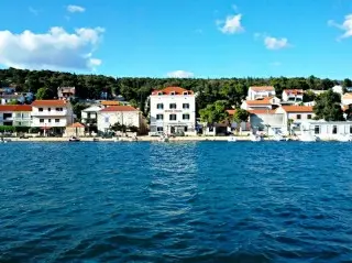 Hotel Tisno
