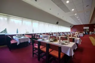 Hotel Junior