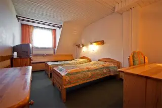 Hotel Junior