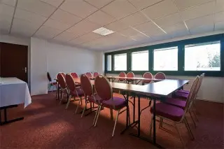 Hotel Junior