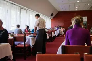Hotel Junior