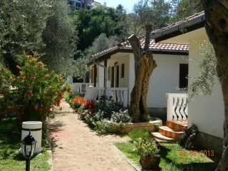 Apartmani & Bungalovi President