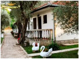 Apartmani & Bungalovi President