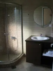Apartmani & Pansion Holiday