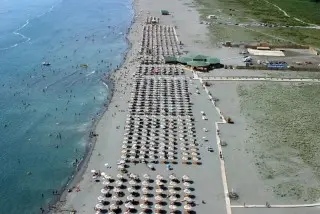 Apartmani & Pansion Holiday