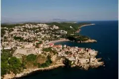 Apartmani & Pansion Holiday