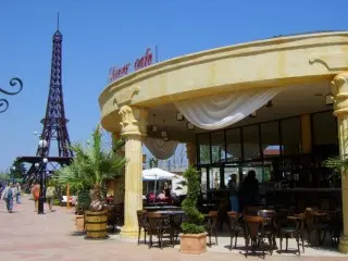 Hotel Blue Sky