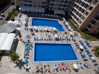 Aparthotel Bendita Mare