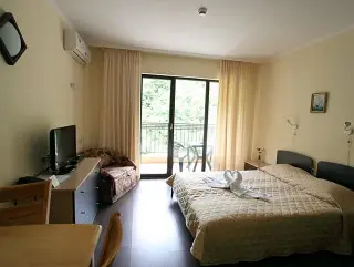 Aparthotel Bendita Mare