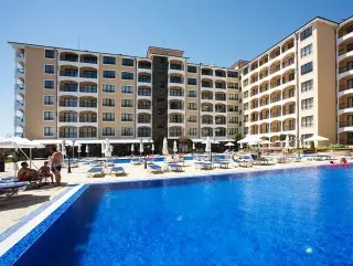 Aparthotel Bendita Mare