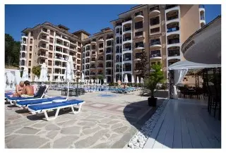 Aparthotel Bendita Mare