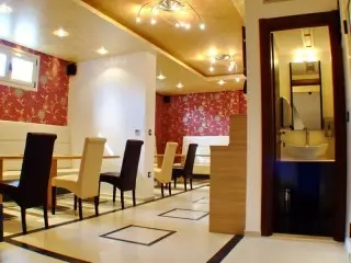 Hotel Meridian