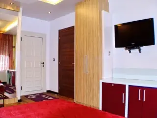 Hotel Meridian