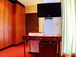 Hotel Meridian