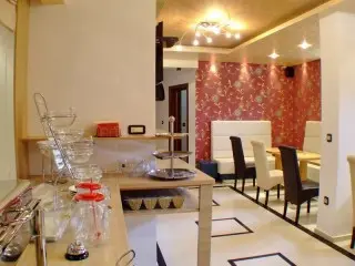 Hotel Meridian