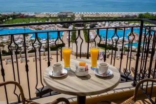 Majestic Beach Resort